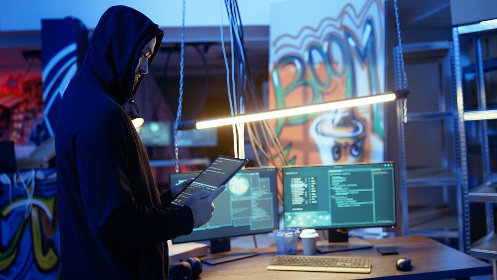 Tren Perkembangan Internet di Indonesia: Menggali Potensi dan Tantangan