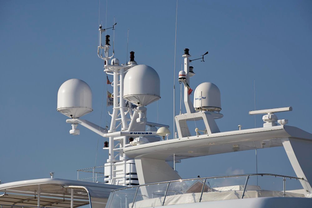 Sejarah dan Filosofi Pinisi: Karya Agung Pelaut Bugis