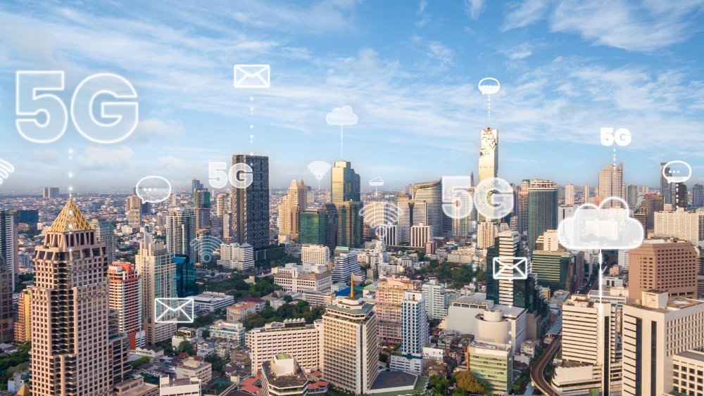 Perjalanan Internet dari Dial-up hingga 5G: Evolusi dan Dampaknya